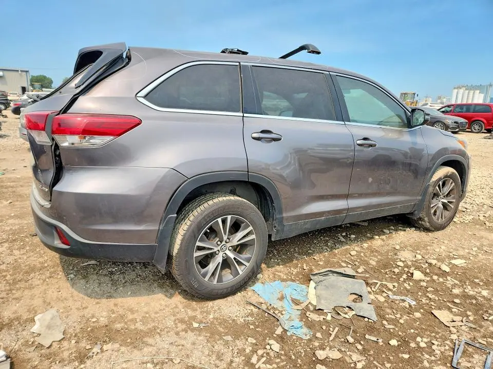 2019 TOYOTA HIGHLANDER LE PLUS  