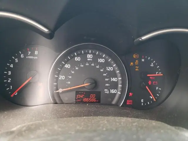 2015 KIA SORENTO LX  