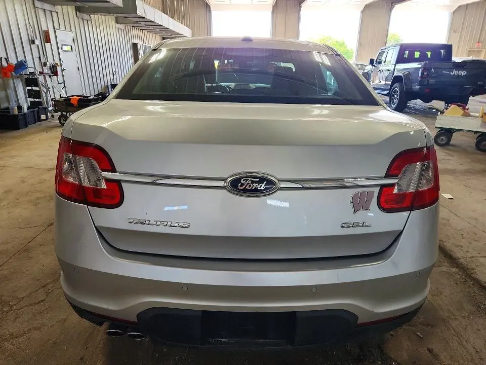 2011 FORD TAURUS SEL  