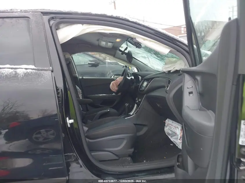 2020 CHEVROLET TRAX FWD LS