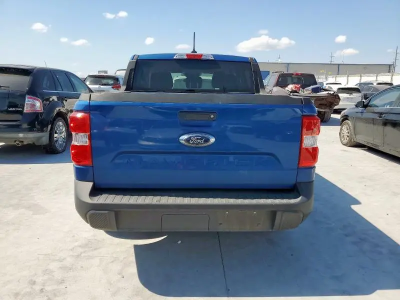 2024 FORD MAVERICK XL  