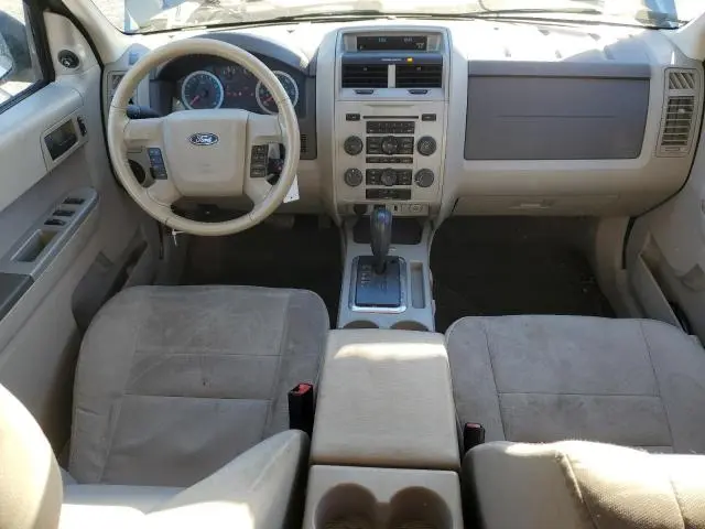 2011 FORD ESCAPE XLT  