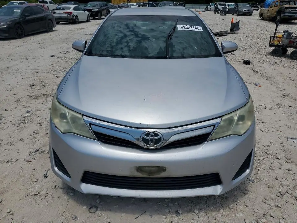 2013 TOYOTA CAMRY LE  