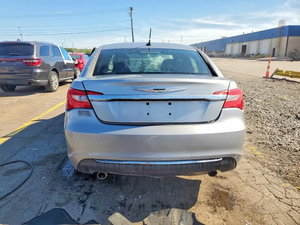 2013 CHRYSLER 200 LIMITED  