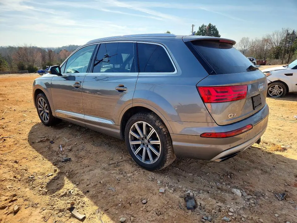 2017 AUDI Q7 PRESTIGE  