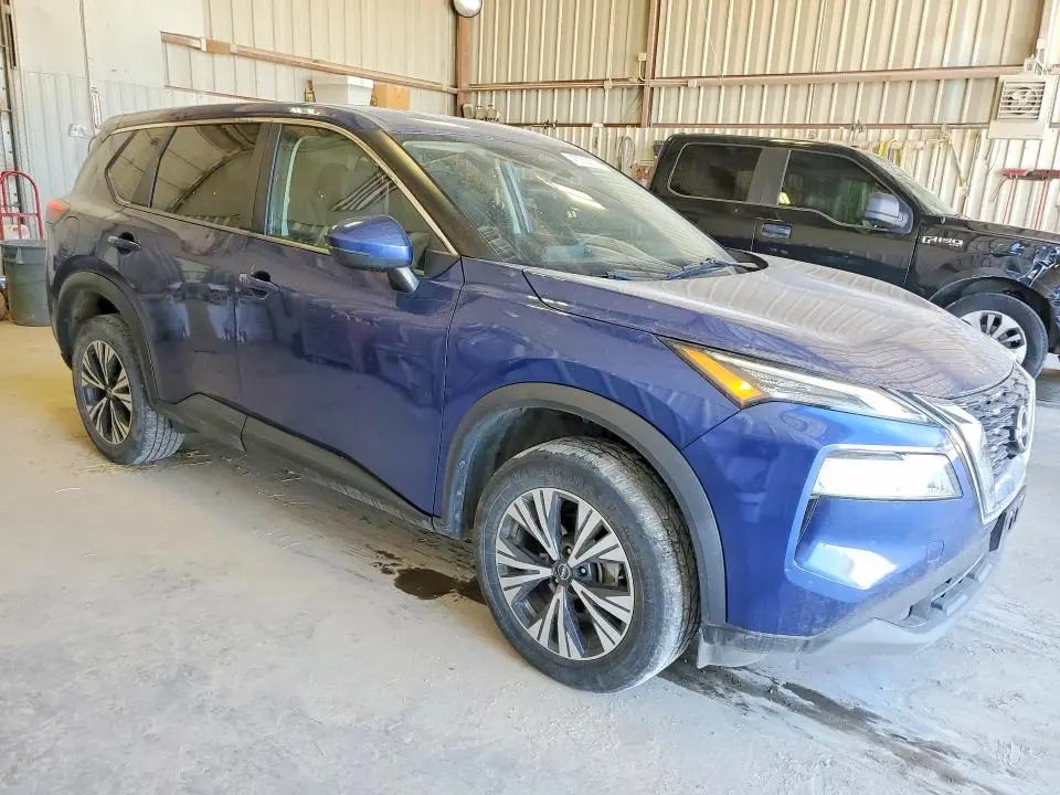 2022 NISSAN ROGUE SV  