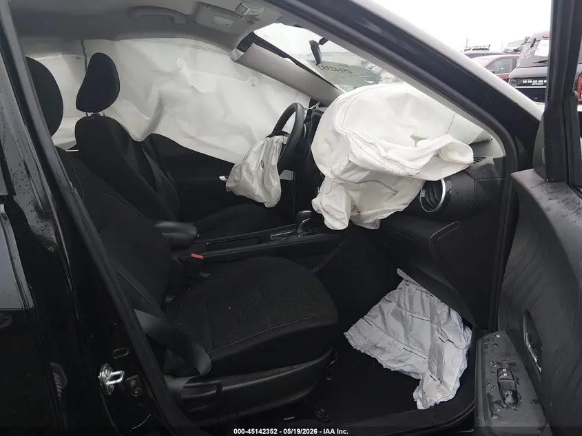 2023 NISSAN KICKS SV XTRONIC CVT