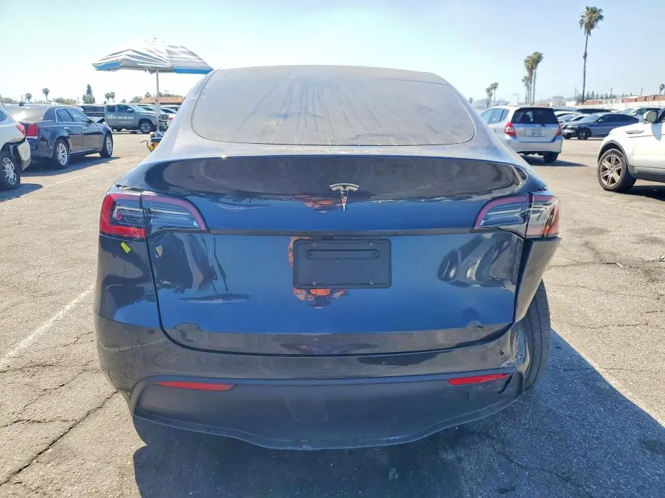 2024 TESLA MODEL Y   