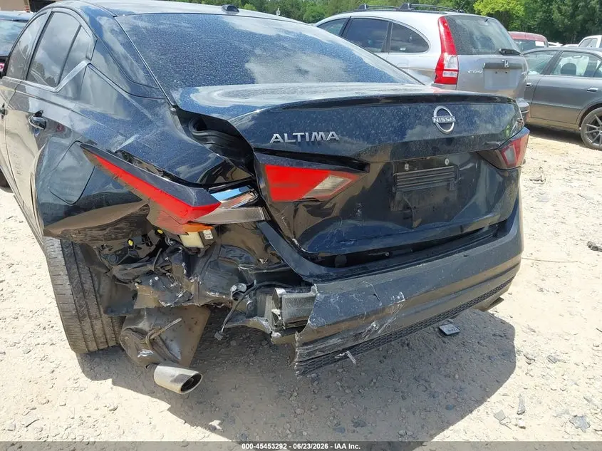 2024 NISSAN ALTIMA SR FWD