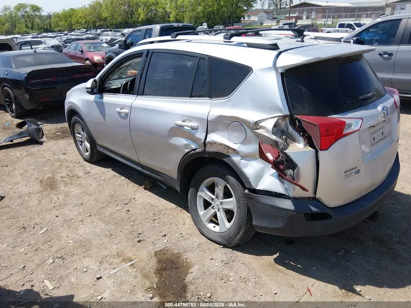 2013 TOYOTA RAV4 XLE
