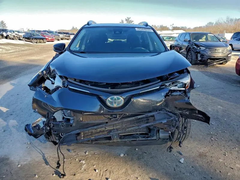 2016 TOYOTA RAV4 HV XLE  