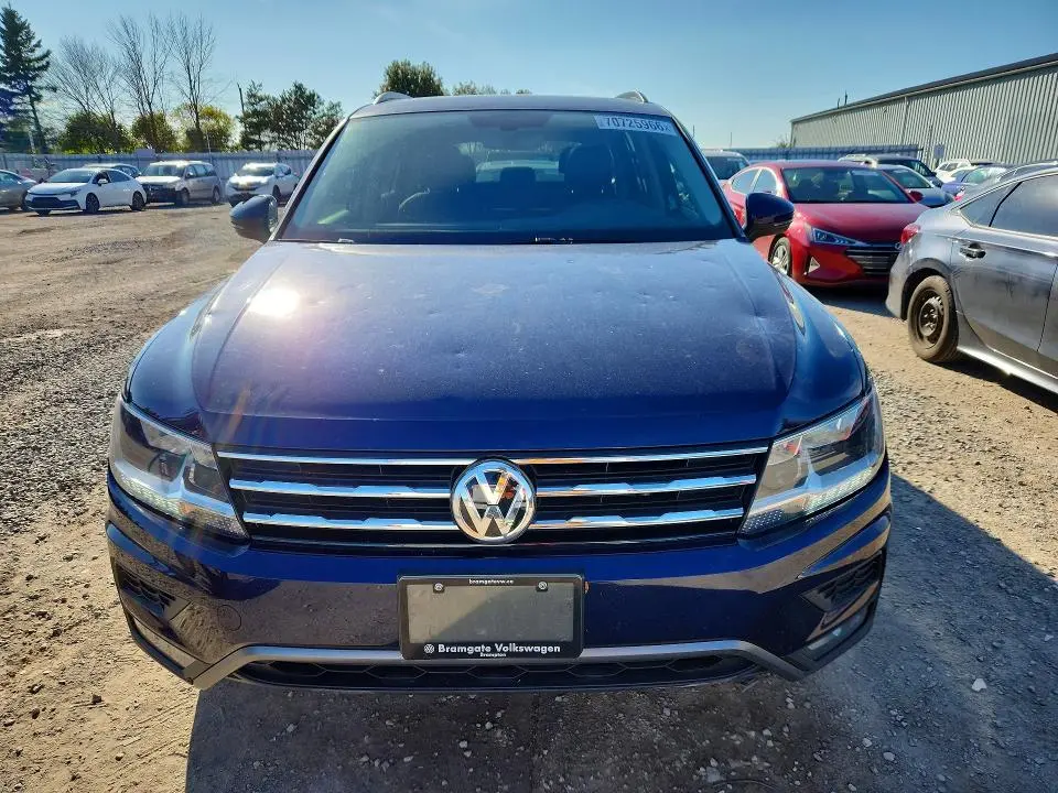 2021 VOLKSWAGEN TIGUAN SE  