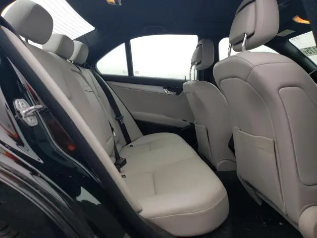 2011 MERCEDES-BENZ C 300 4MATIC  