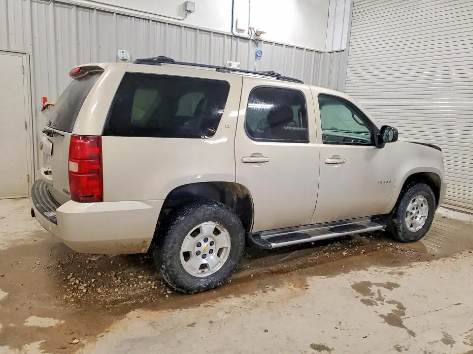 2011 CHEVROLET TAHOE K1500 LT  