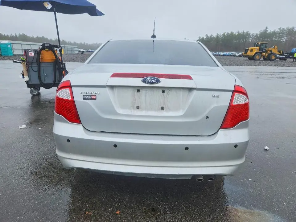 2010 FORD FUSION SE  