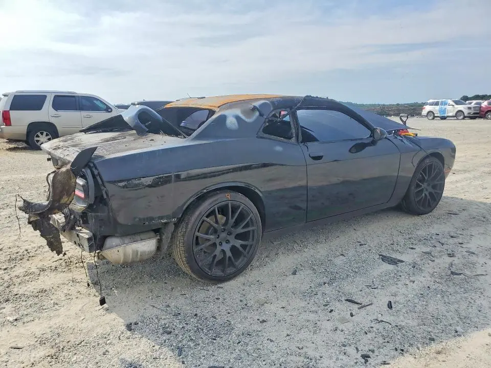 2022 DODGE CHALLENGER SXT  
