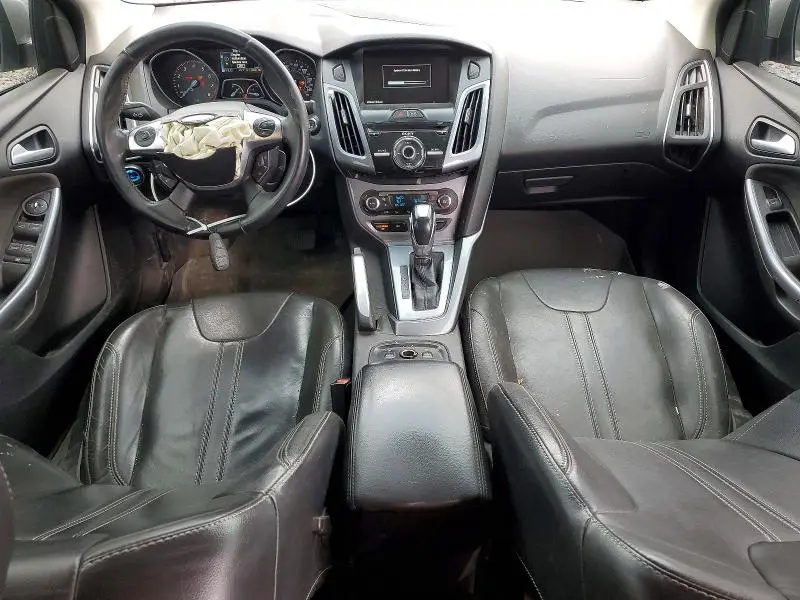 2012 FORD FOCUS TITANIUM  