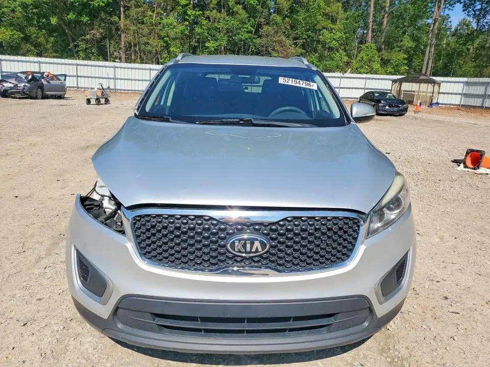 2018 KIA SORENTO LX V6  