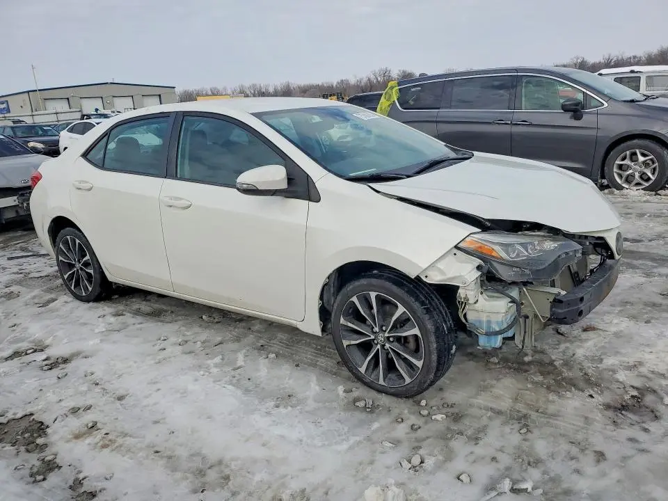 2018 TOYOTA COROLLA   