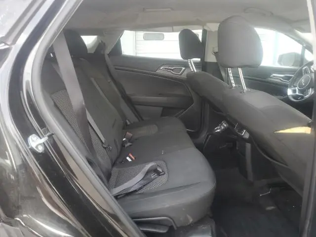 2023 KIA SPORTAGE LX  