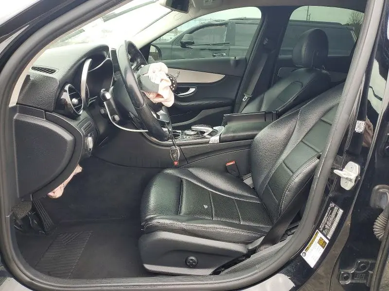 2016 MERCEDES-BENZ C 300  