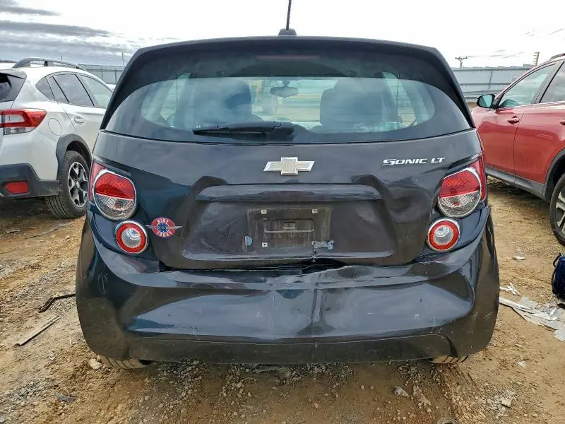 2015 CHEVROLET SONIC LT  