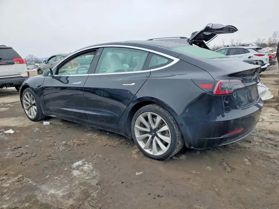 2019 TESLA MODEL 3   