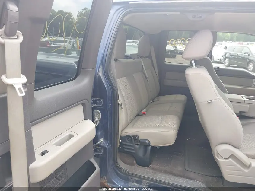 2010 FORD F-150 XLT