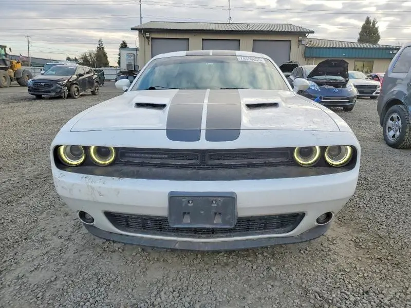 2018 DODGE CHALLENGER SXT  