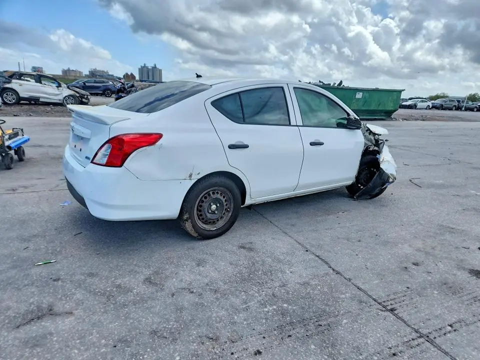 2016 NISSAN VERSA 1.6 S PLUS  