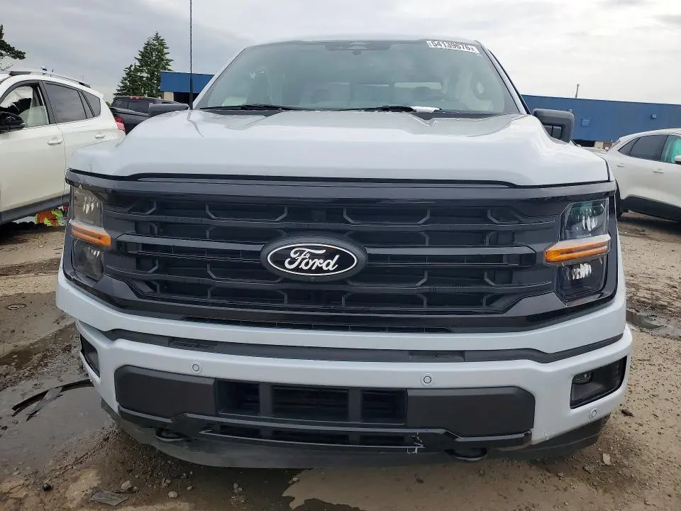 2025 FORD F150 XLT  