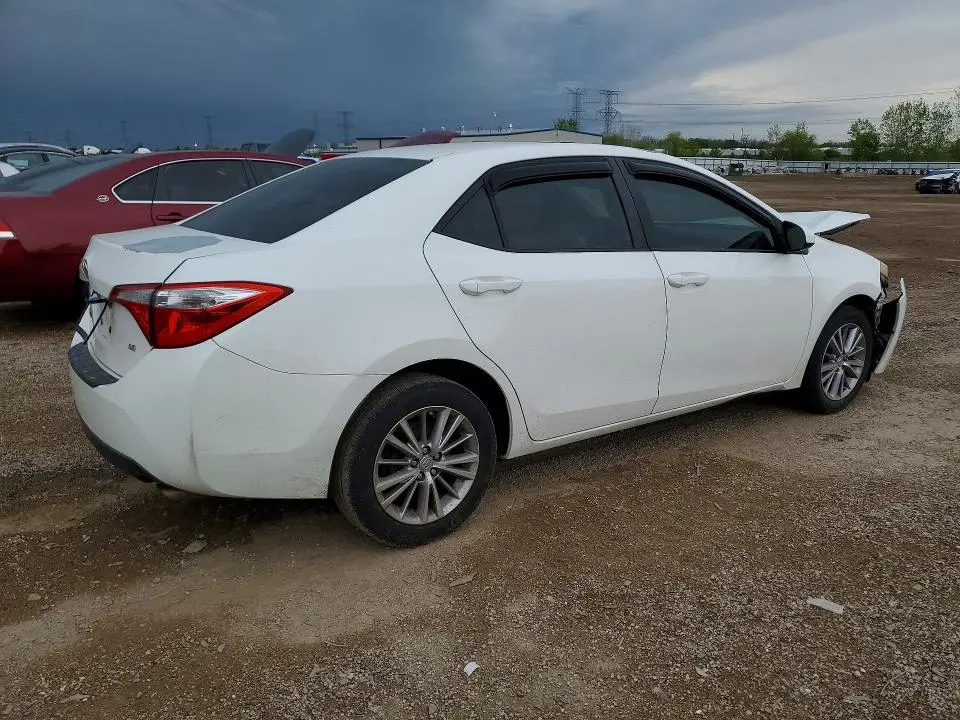 2014 TOYOTA COROLLA LE PLUS  