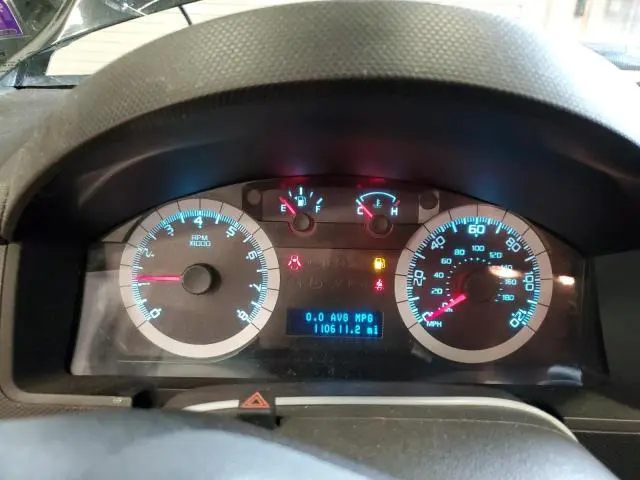2010 FORD ESCAPE LIMITED  