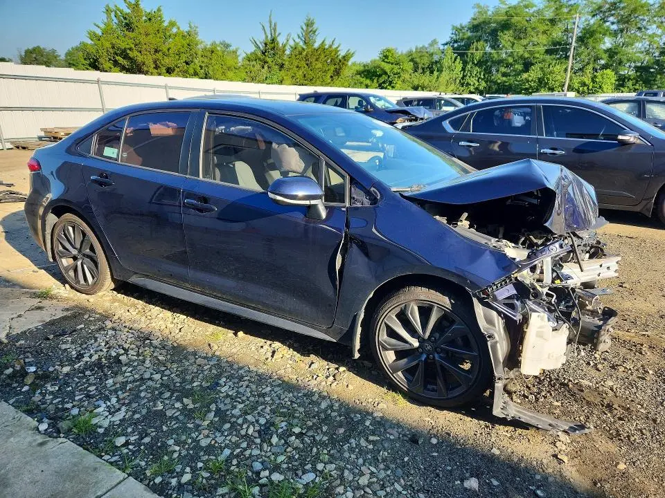 2021 TOYOTA COROLLA SE  