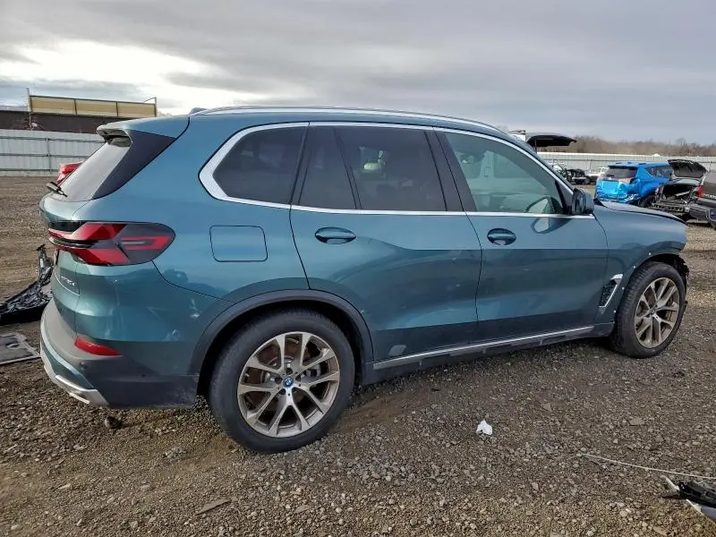 2025 BMW X5 XDRIVE50E  