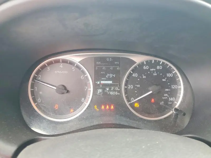 2021 NISSAN KICKS S  