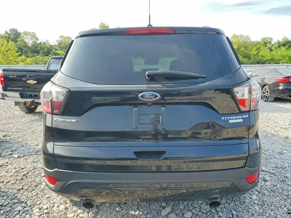 2017 FORD ESCAPE TITANIUM  