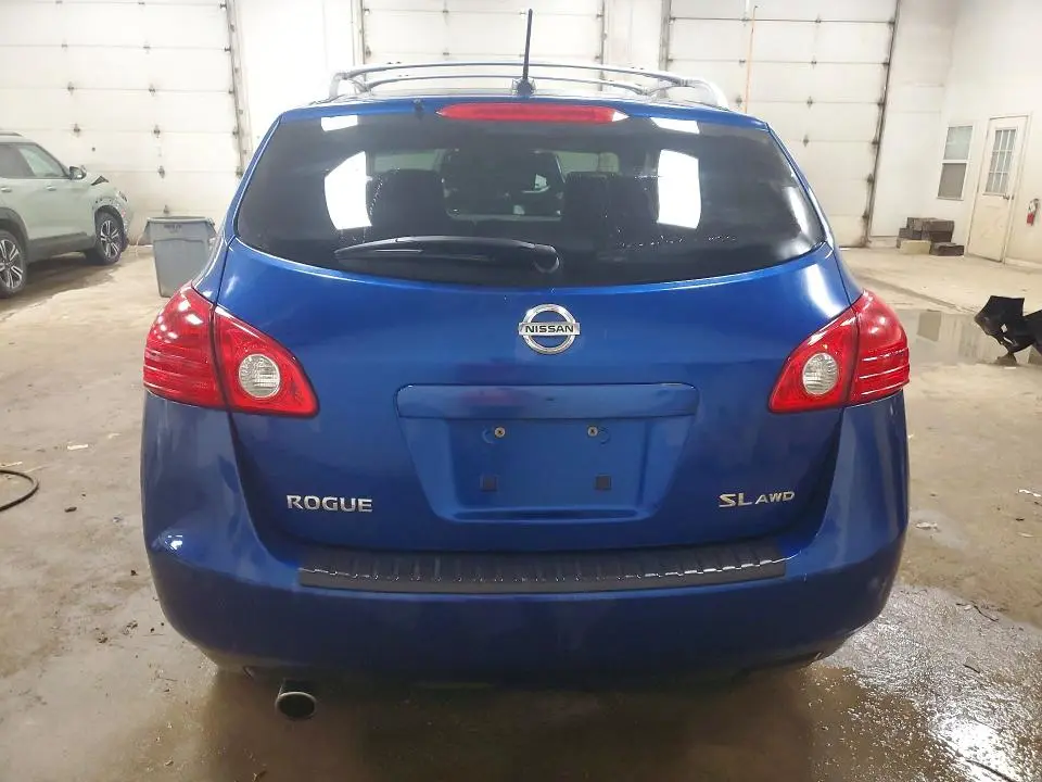 2010 NISSAN ROGUE S  
