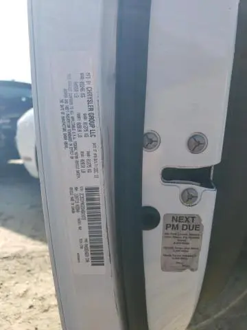 2013 DODGE CHALLENGER SXT  