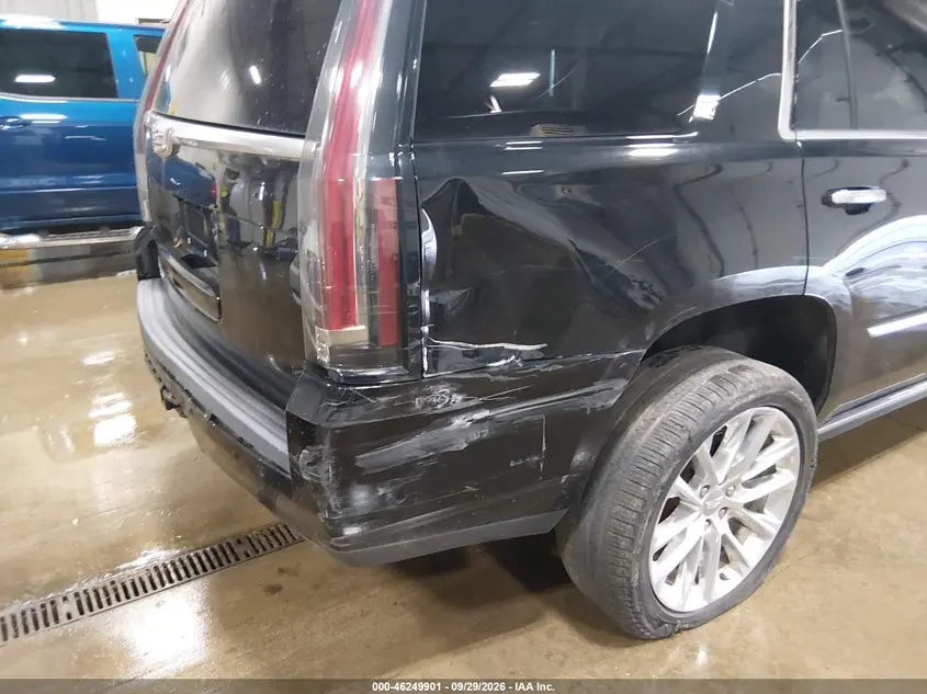 2017 CADILLAC ESCALADE PREMIUM LUXURY