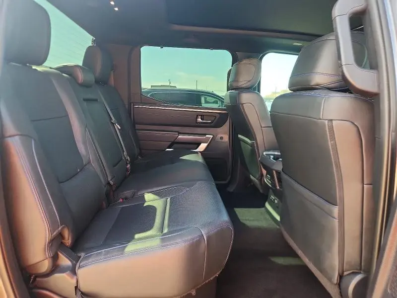 2022 TOYOTA TUNDRA PLATINUM  