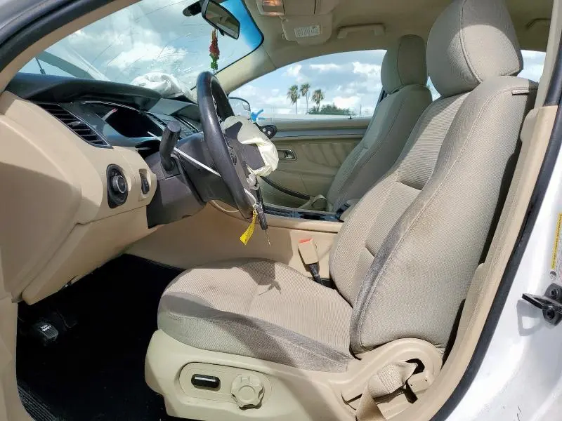2019 FORD TAURUS SEL  