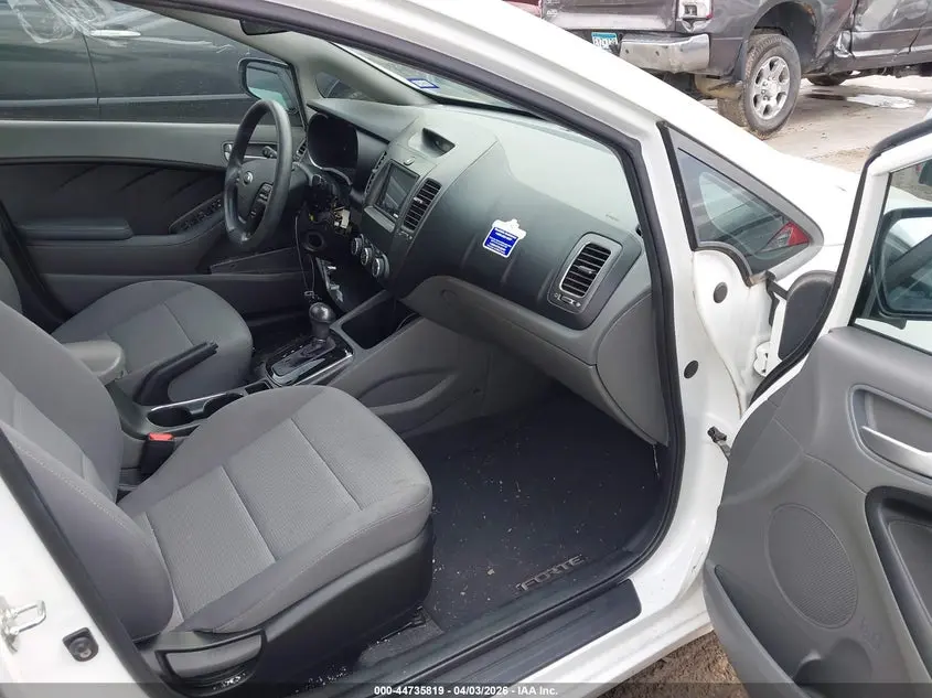 2018 KIA FORTE LX