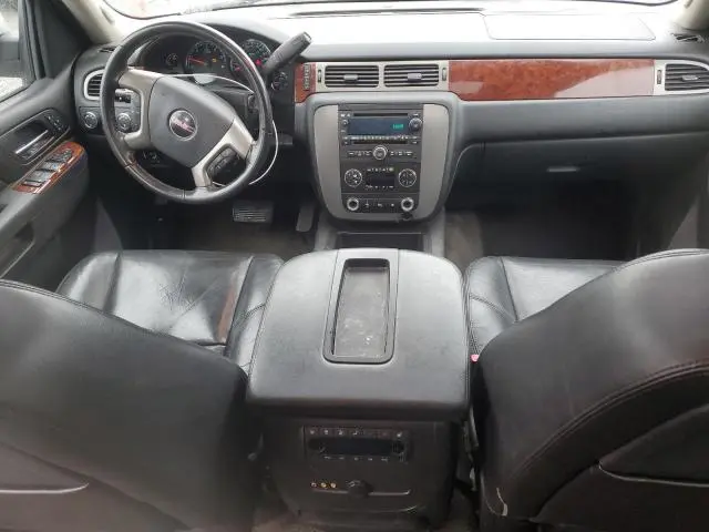 2011 GMC YUKON XL K1500 SLT  