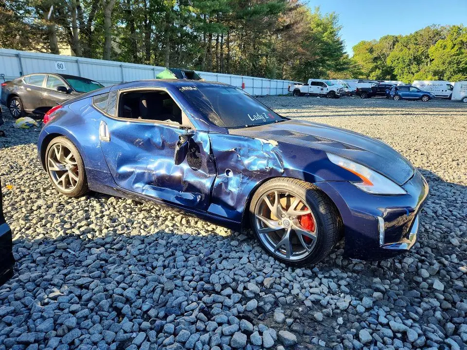 2015 NISSAN 370Z SPORT TECH  