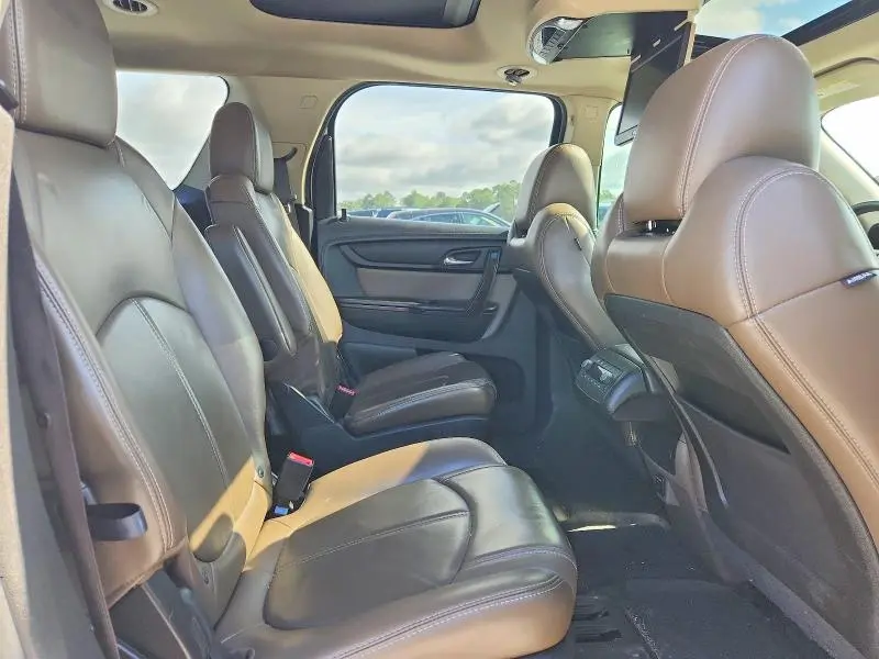 2015 GMC ACADIA SLT-1  