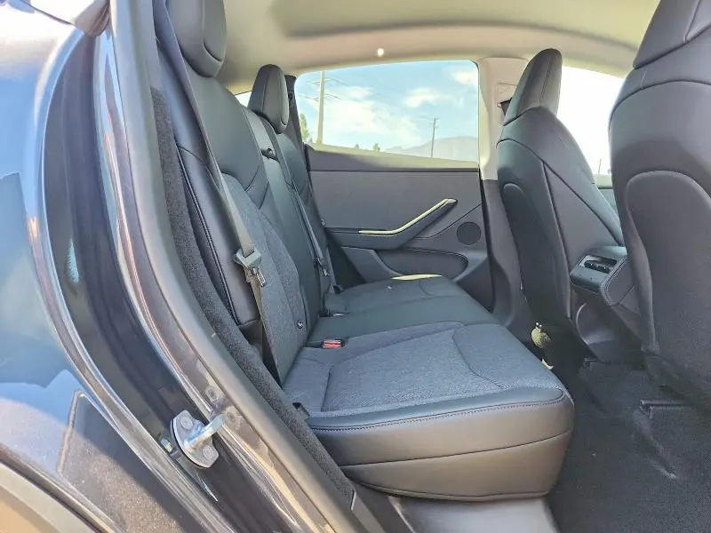 2026 TESLA MODEL Y   