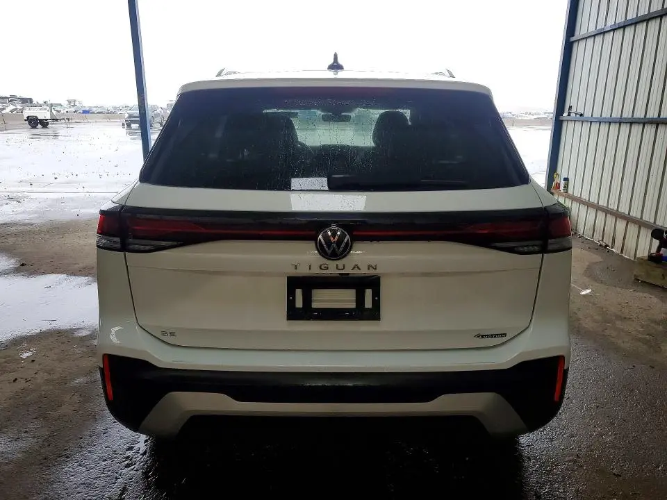 2026 VOLKSWAGEN TIGUAN SE  