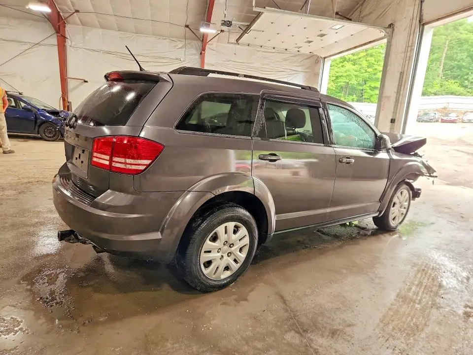 2017 DODGE JOURNEY SE  