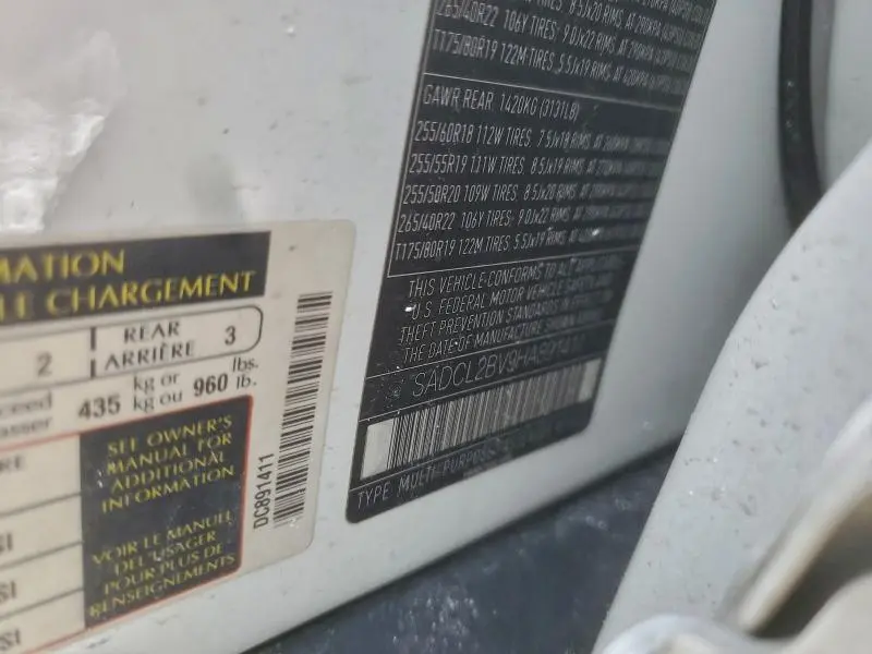 2017 JAGUAR F-PACE R - SPORT  